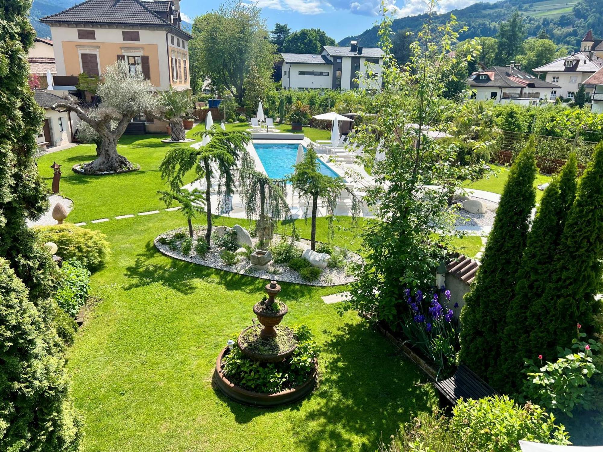 Hotel Traube Μπρεσανόνε Εξωτερικό φωτογραφία